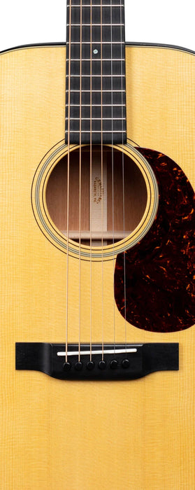 Martin Acoustic Guitar, 00-18 w/Hardshell Case, Left-Handed