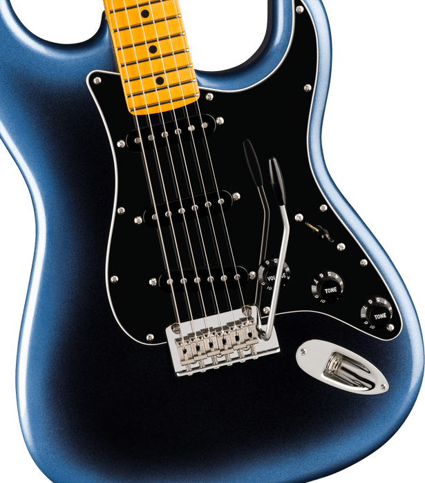 Fender American Professional Stratocaster, touche en érable, Dark Night