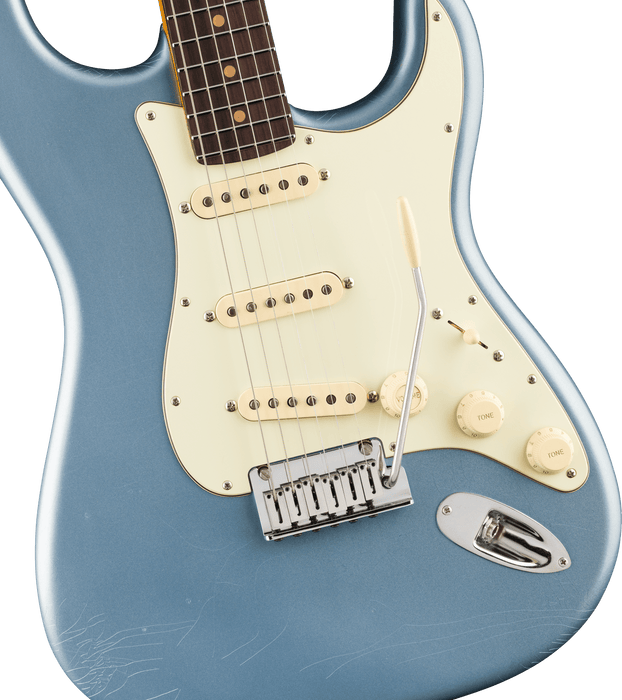 Fender American Ultra Luxe Vintage '60s Stratocaster, Rosewood Fingerboard, Ice Blue Metallic