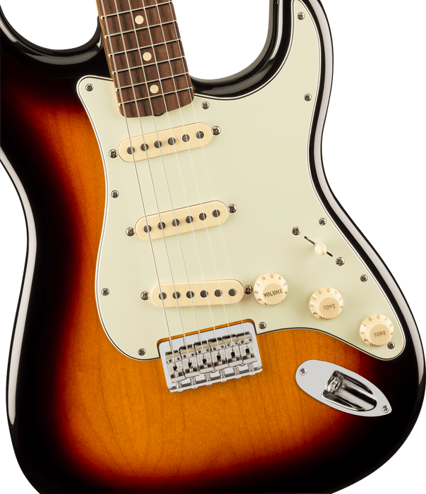 Fender Robert Cray Stratocaster, Rosewood Fingerboard, 3-Color Sunburst