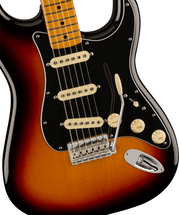 Fender Vintera II '70s Stratocaster, Maple Fingerboard, 3-Color Sunburst