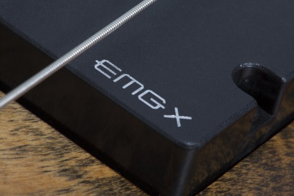 Schecter Riot-4 Inferno Burst