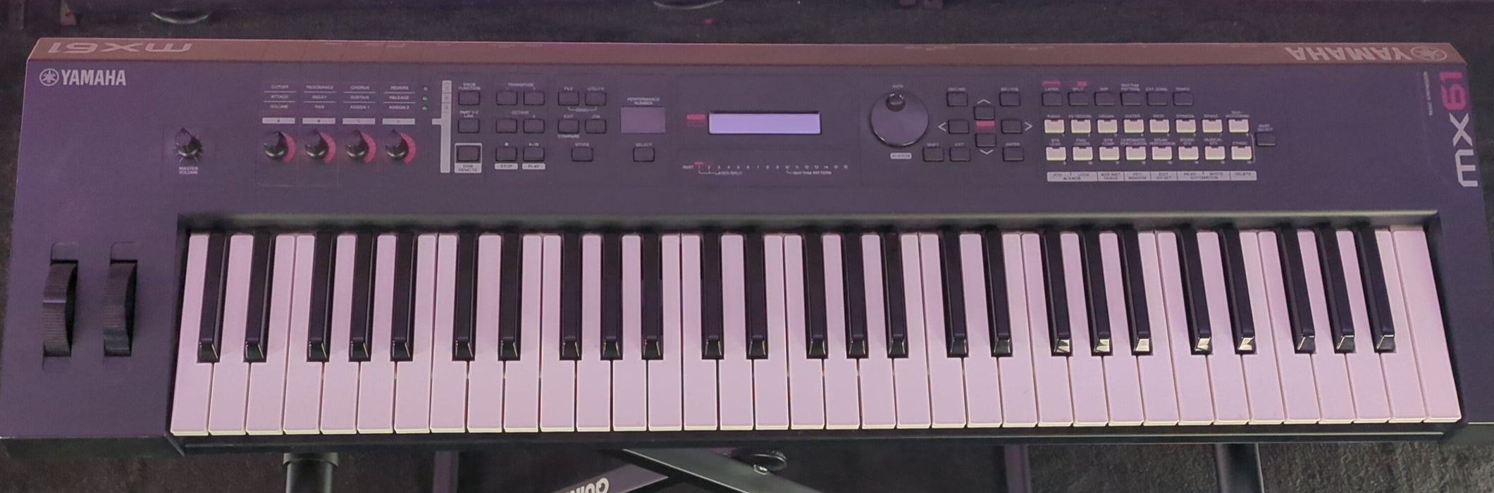 Yamaha MX61 - 61 Key Digital Synthesizer - Used