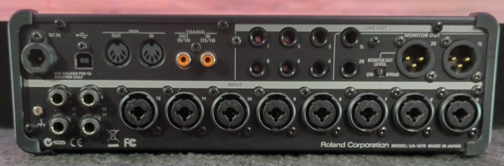 Roland UA-1610 Studio-Capture Audio interface - Used