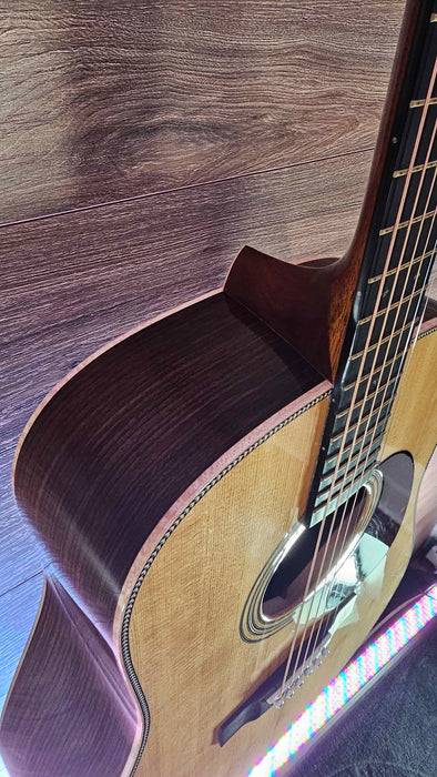 Martin Modern Deluxe D28 - B-Stock