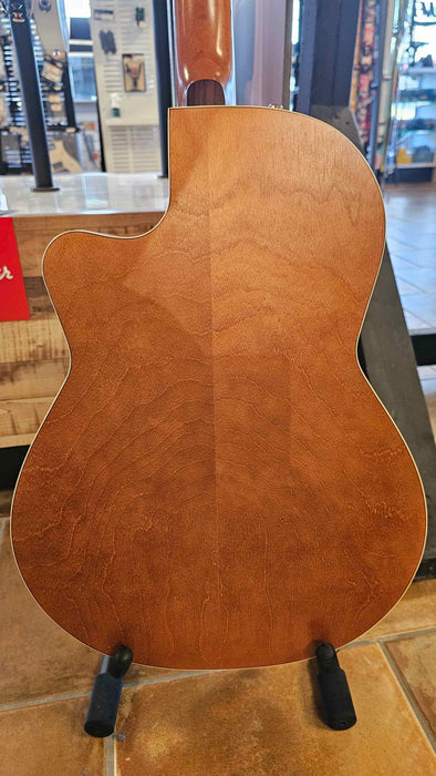 Art & Lutherie Folk Cedar Cutaway EQ w/A&L Gigbag - Used
