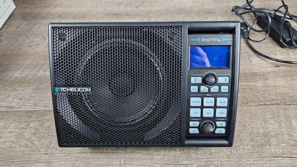 Enceinte portable TC Helicon Sing Thing avec effets - d'occasion