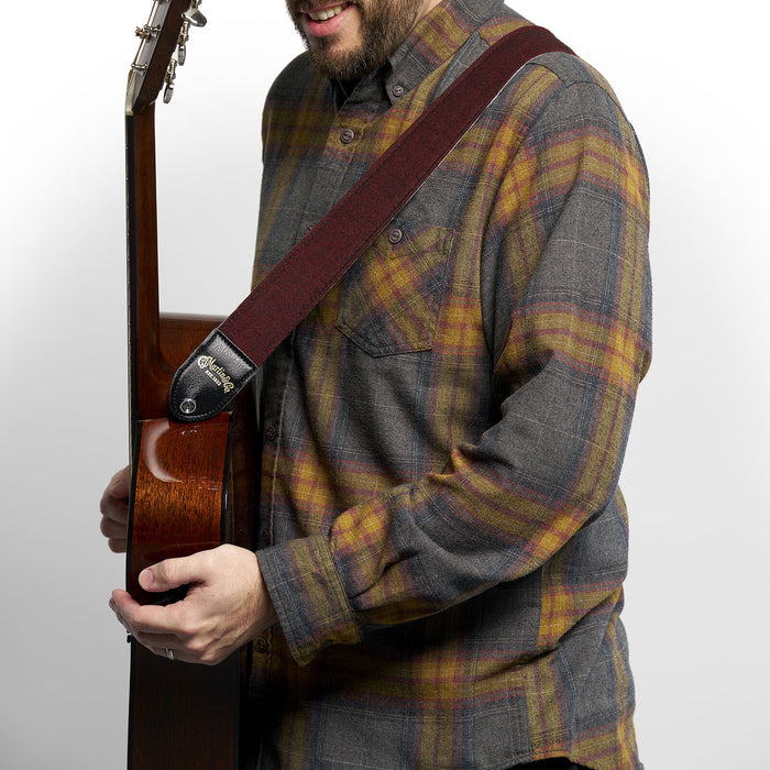 Martin Strap Sea Wool, Burgundy Tweed