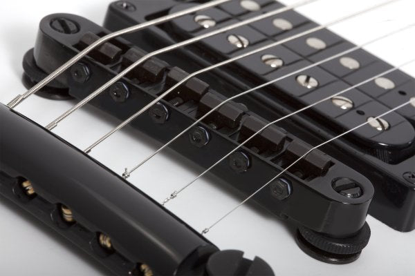 Schecter Jerry Horton Tempest Satin White