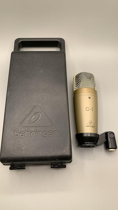 Behringer Studio Condenser Microphone C-1 w/case