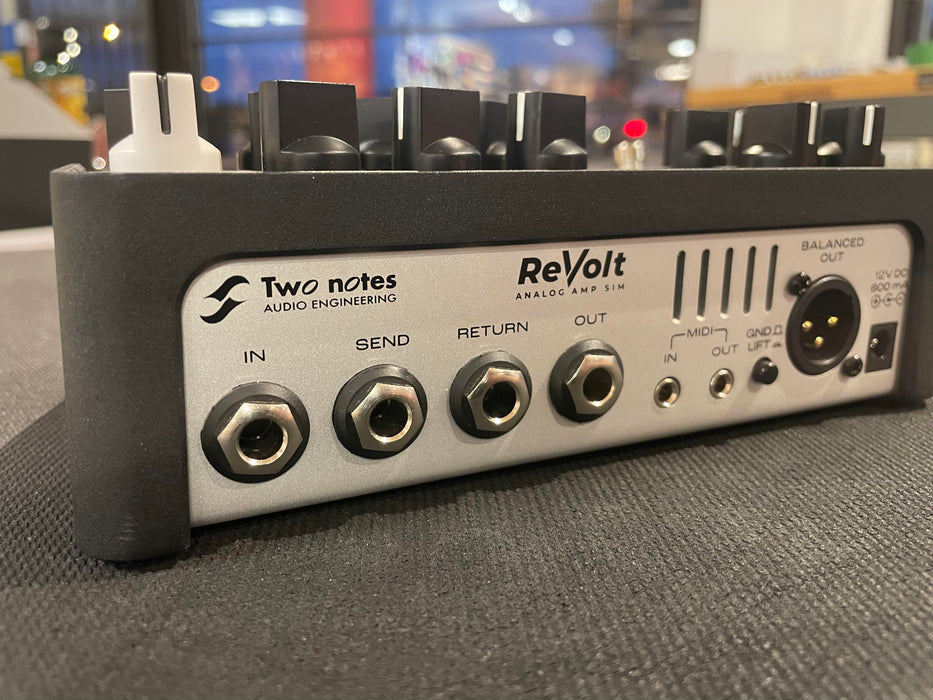 Two Notes Revolt Bass - Used
