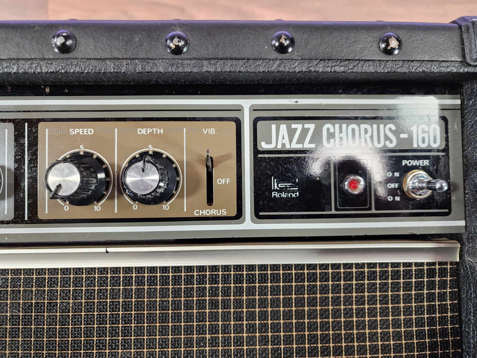 Roland Jazz Chorus JC-160 - Used