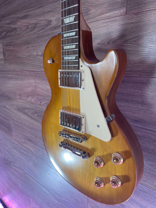 Gibson Les Paul Tribute Satin Honeyburst W/Bag - Used