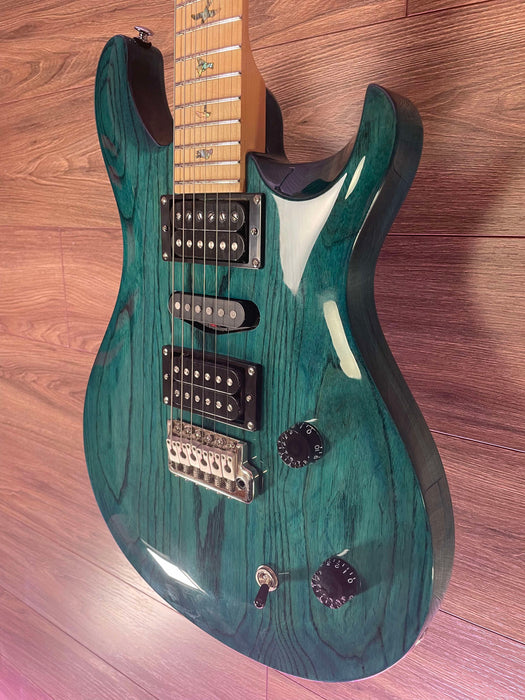 PRS SE Swamp Ash Special - Iri Blue - Used