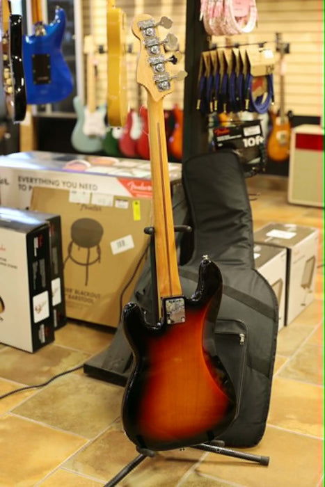 Fender American Performer Precision Bass Modified W/Roasted Maple Mex Neck W/Gigbag - Used