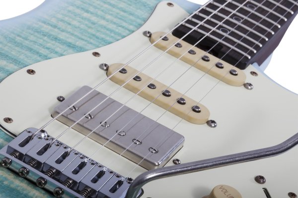 Schecter Nick Johnston Traditional - Usa "Wembley" HSS Atomic Ice