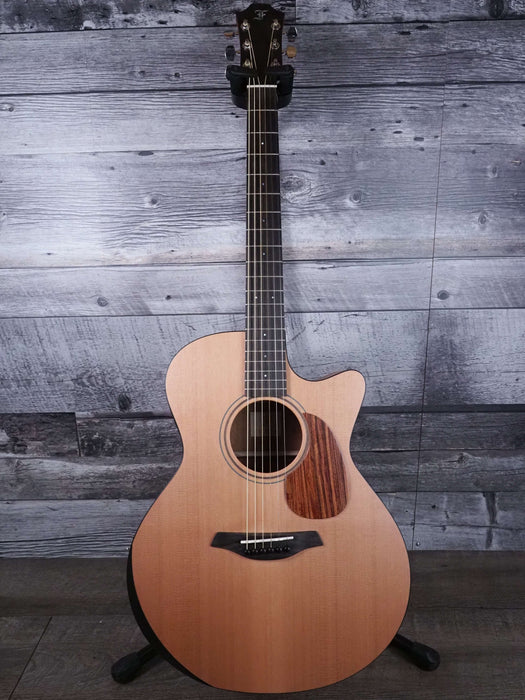 Furch Blue Deluxe GC-CM Acoustic Guitar w/ L.R. Baggs Element - used