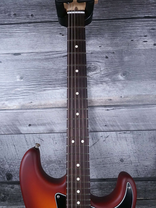 Fender American Performer Spruce Stratocaster, Rosewood Fingerboard, Honey Burst  - Used