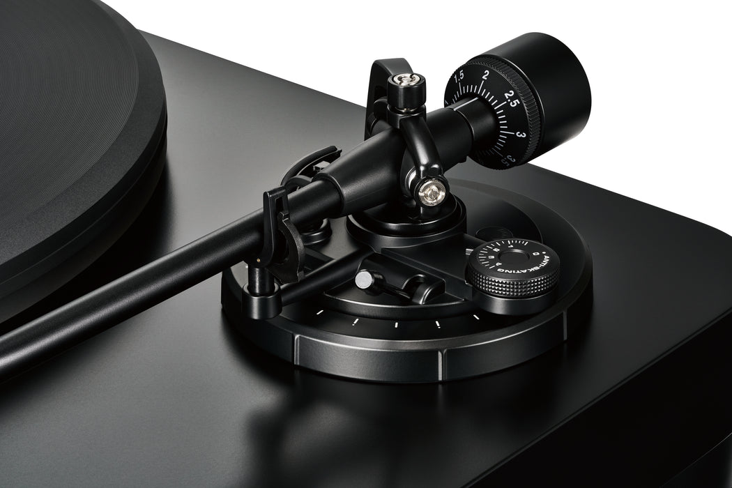 Audio-Technica AT-LP7X Fully Manual Belt-Drive Turntable