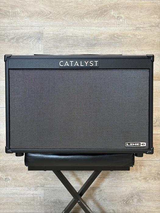 Line 6 Catalyst 200 w/ footswitch - Used