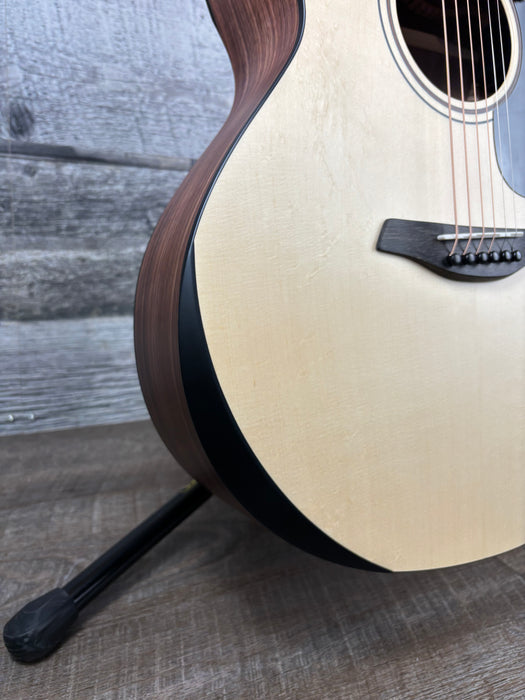 Furch Blue Performance Gc-EW a w/ CNR Active with LR Baggs Element VTC and Gigbag