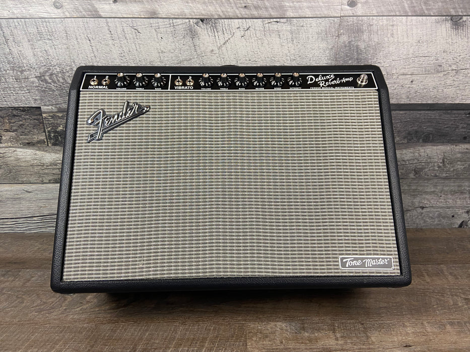 Fender Tone Master Deluxe Reverb Amp - used