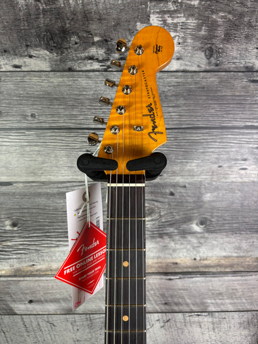 Fender Limited Edition American Vintage II '61 Stratocaster, Rosewood Fingerboard, Fiesta Red
