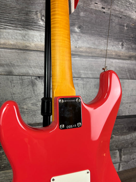 Fender Limited Edition American Vintage II '61 Stratocaster, Rosewood Fingerboard, Fiesta Red