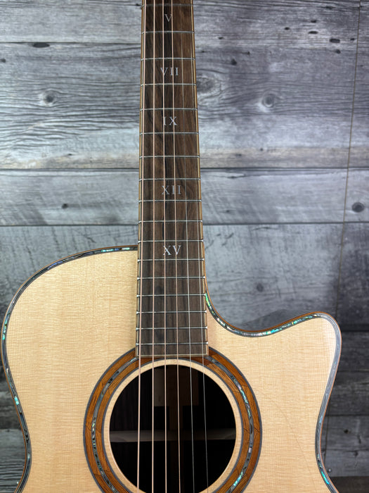 Furch Red Deluxe GC-SR  Acoustic Guitar