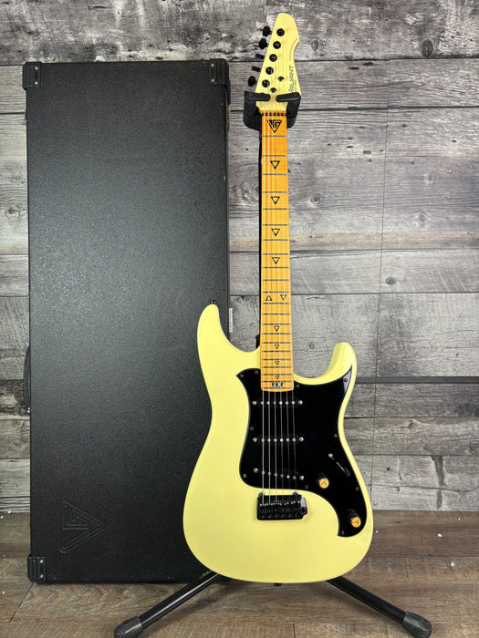 Valiant Soothsayer Primal, Ginger Cream