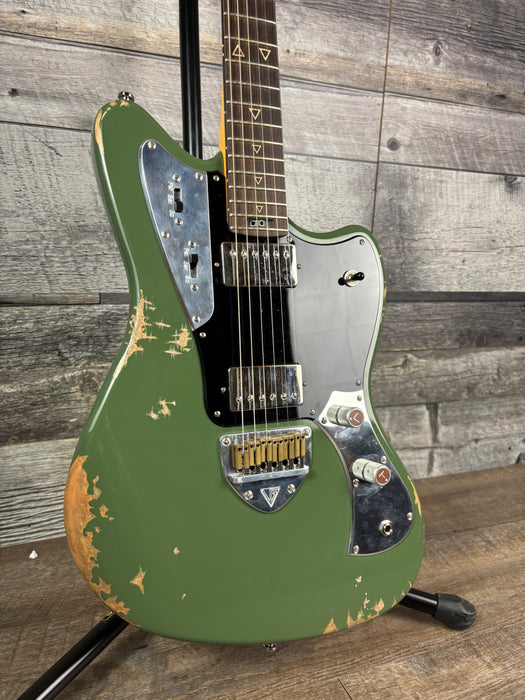 Valiant Jupiter Distressed, Olive Mash