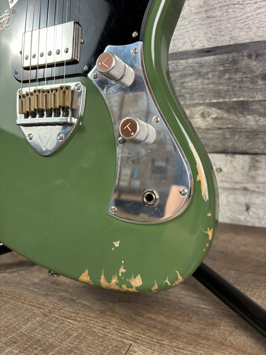 Valiant Jupiter Distressed, Olive Mash