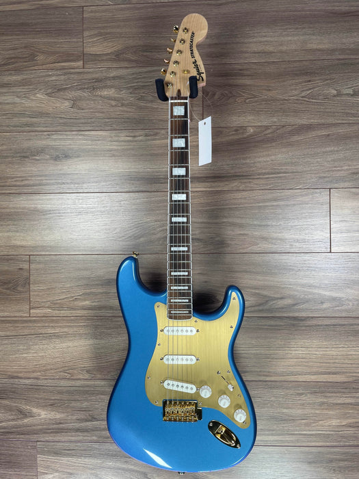 Squier 40th Anniversary Stratocaster, Gold Edition, Laurel Fingerboard - Lake Placid Blue B-STOCK