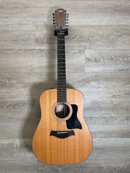 Taylor 150e 12-String Walnut with Electronics - Used