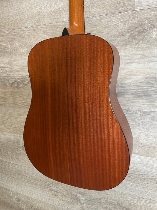Taylor 150e 12-String Walnut with Electronics - Used