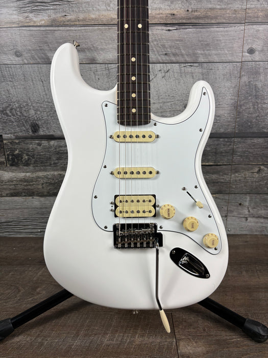Fender Player II Stratocaster HSS, Rosewood Fingerboard, Polar White - Used