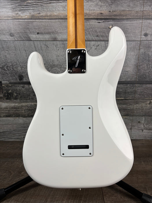Fender Player II Stratocaster HSS, Rosewood Fingerboard, Polar White - Used