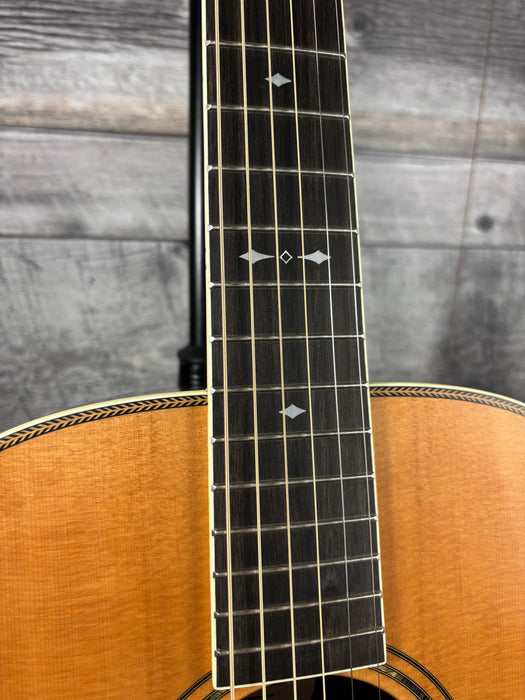 Furch Vintage 2 OM-SR une guitare acoustique modèle Orchestra 2026 avec étui rigide