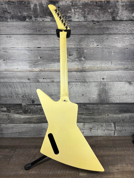 Gibson Explorer W/Seymour Duncan Blackout Pickups w/Hardshell Gibson Case, Classic White - Used