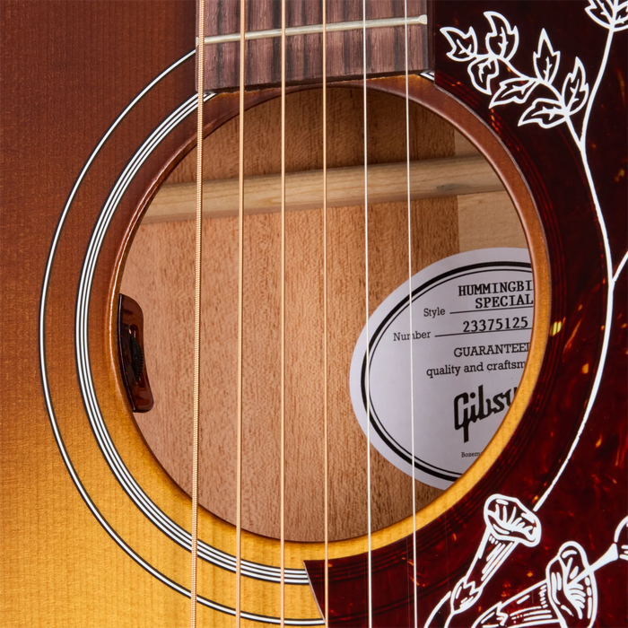 Gibson Hummingbird Special Left-Handed Acoustic/Electric Guitar w/Softshell Case, Honey Burst
