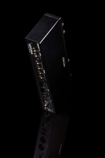 Arturia Minifuse 4 compact USB interface, black