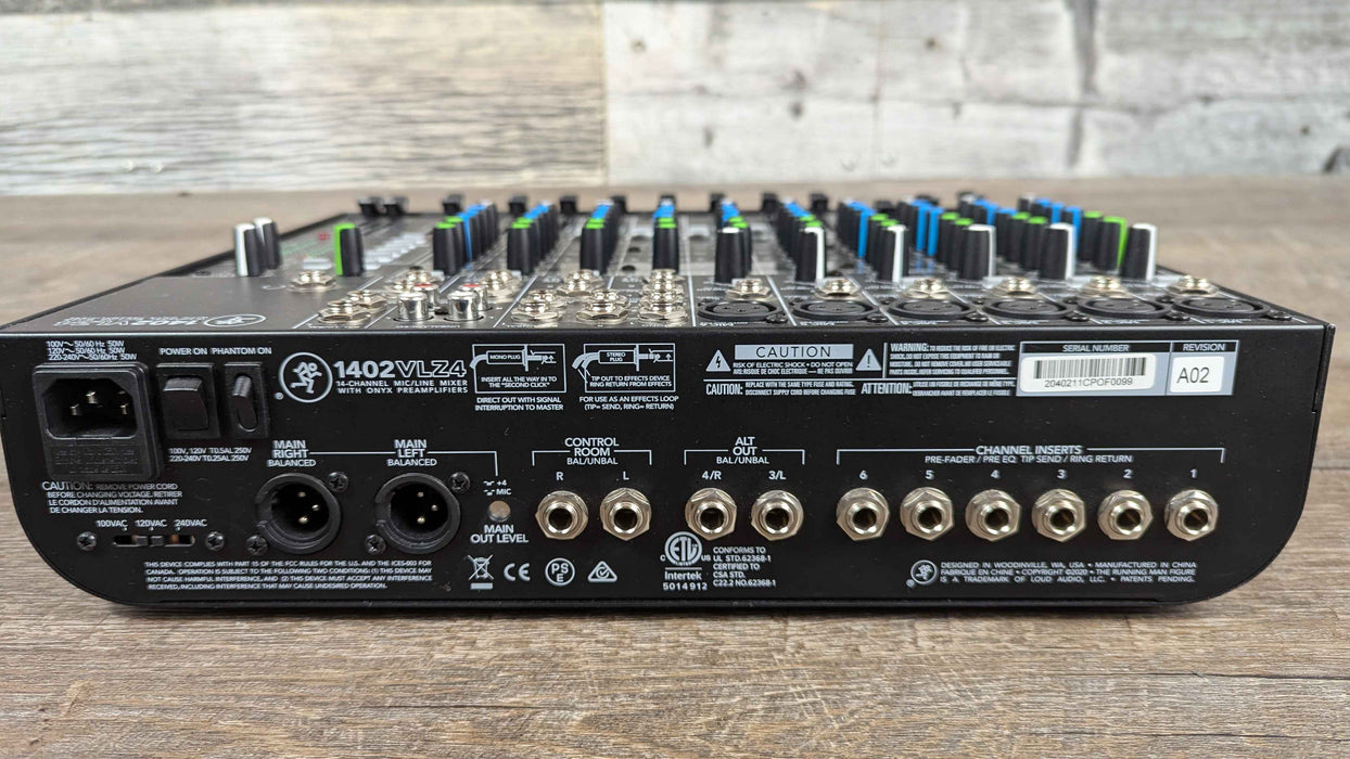 Mackie 14-channel Compact Mixer B-Stock