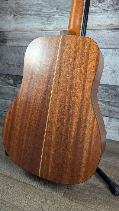 Simon & Patrick Woodland Pro all solid Dreadnought Mahogany with case, USE