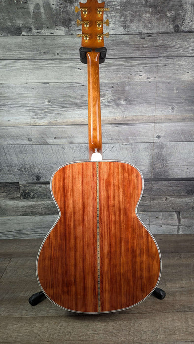 Lionel Luthier Hand-Made Jumbo Acoustic Guitar - Used