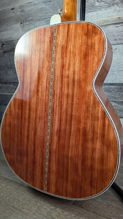 Lionel Luthier Hand-Made Jumbo Acoustic Guitar - Used