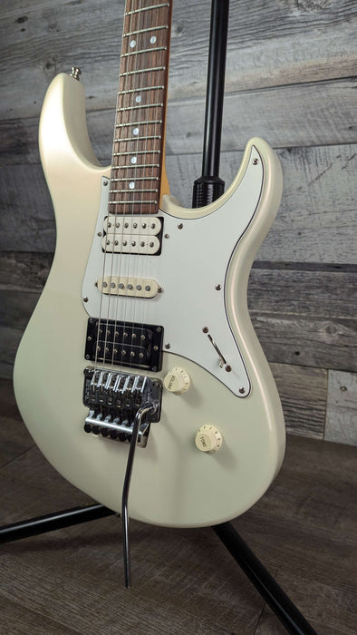 Yamaha Pacifica 921 Pearl White - Used