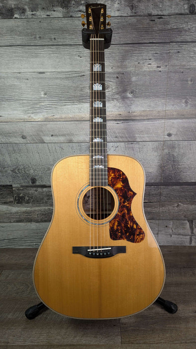 Boucher Studio Goose Grand Reserve Dreadnought Torrified Flamed Maple 3A