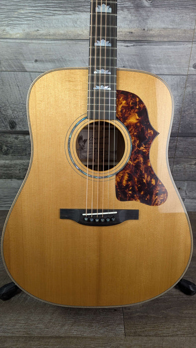 Boucher Studio Goose Grand Reserve Dreadnought Torrified Flamed Maple 3A