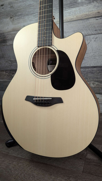 Furch Blue Performance Gc-EMa w/CNR Active w/LR Baggs Element VTC and Gigbag