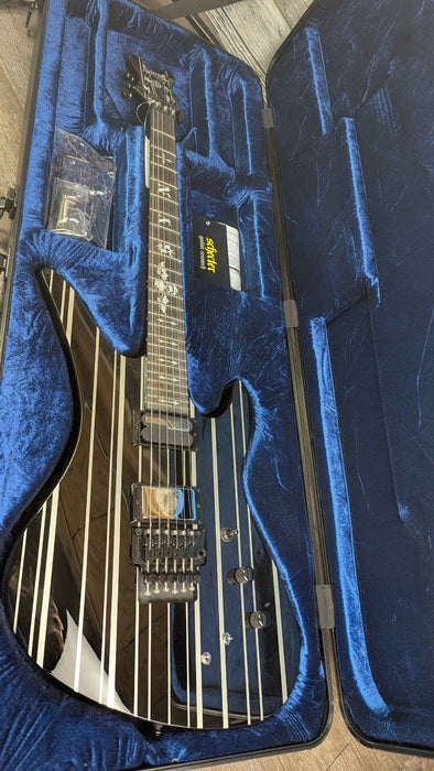 Schecter Signature Synyster Gates Custom-S Sustainiac  w/Schecter Molded Case - Used